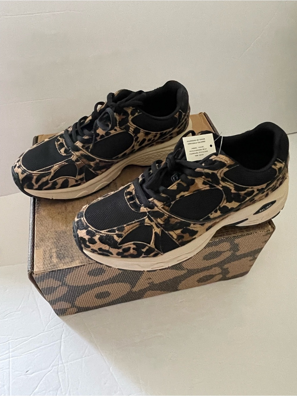 Coach Sport Sneaker With Leopard Print Size 9 - NWT** - Picture 4 of 8